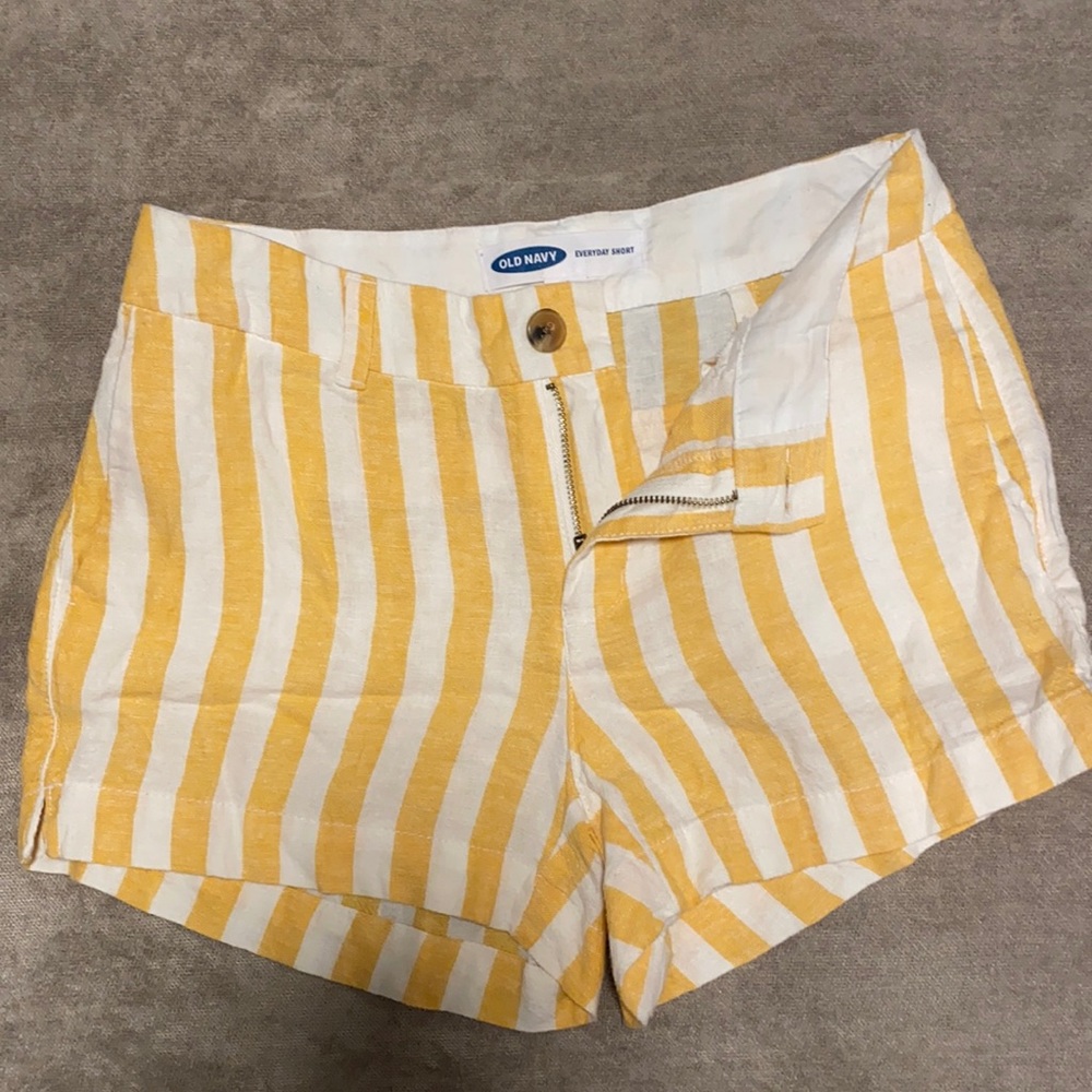 Old navy everyday shorts